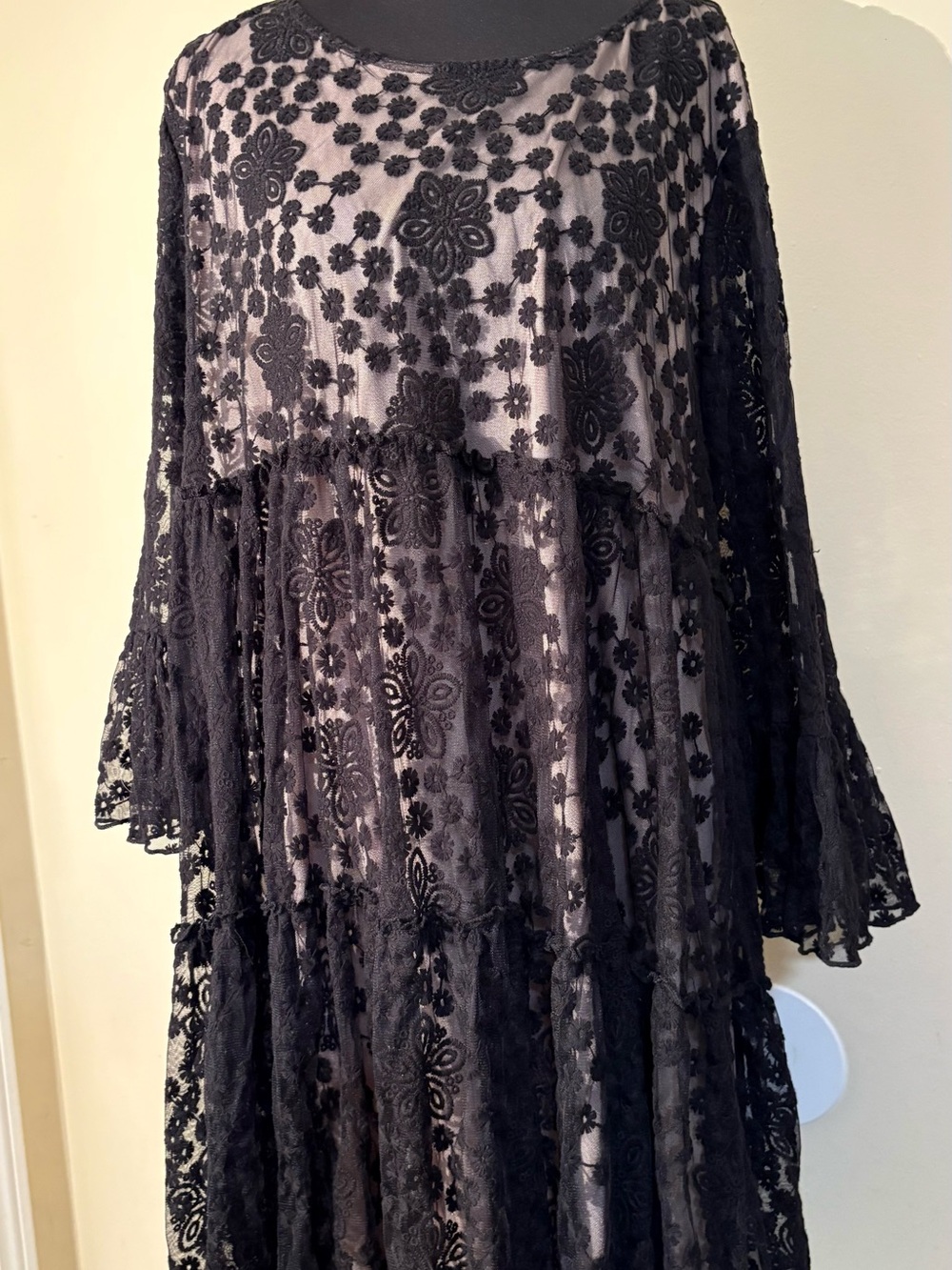 #Black Floral Lace Dress-Long Sleeve Tiered #FairyGoth #Sophisticated #Mystical - Picture 4 of 15